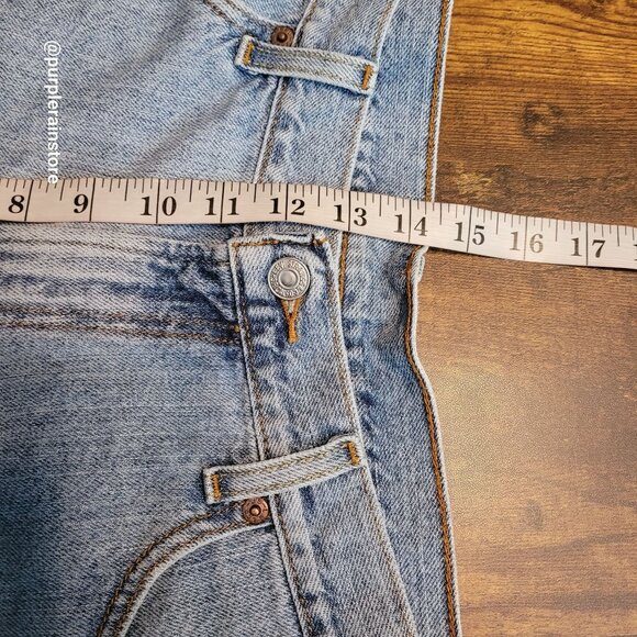 Vtg Levi's Shorts 36 Relaxed Fit 550 Jhorts Medium Light Wash Cotton Denim Y2K - Picture 7 of 10